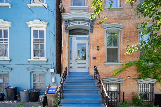 140 Grand Street, Albany, NY 12202