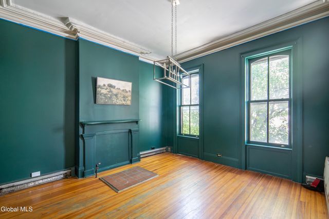 140 Grand Street, Albany, NY 12202