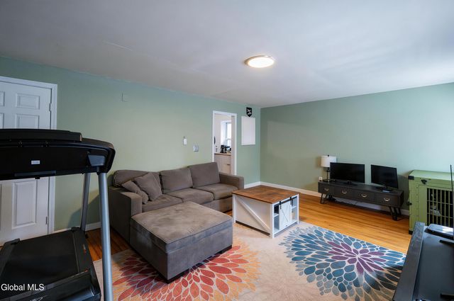 140 Grand Street, Albany, NY 12202