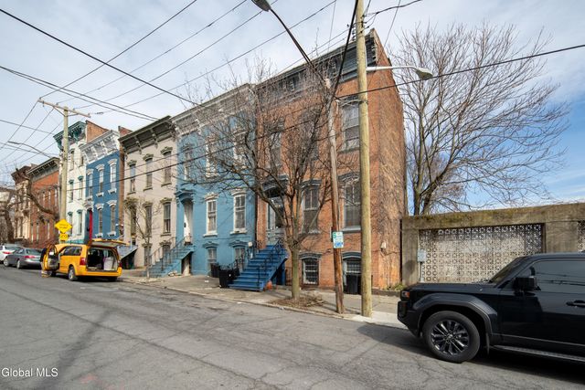 140 Grand Street, Albany, NY 12202