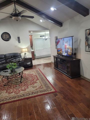 6855 Dalark Dr, Baton Rouge, LA 70812