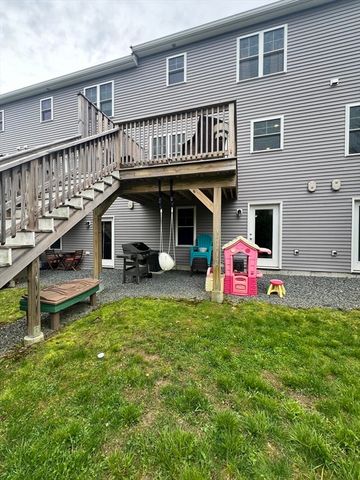 55 Plymouth Street 15, Whitman, MA 02382