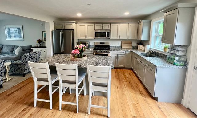55 Plymouth Street 15, Whitman, MA 02382