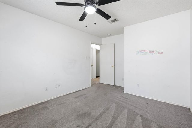 804 Castlewick Court, Arlington, TX 76018