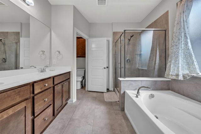 639 Congressional Avenue, Red Oak, TX 75154