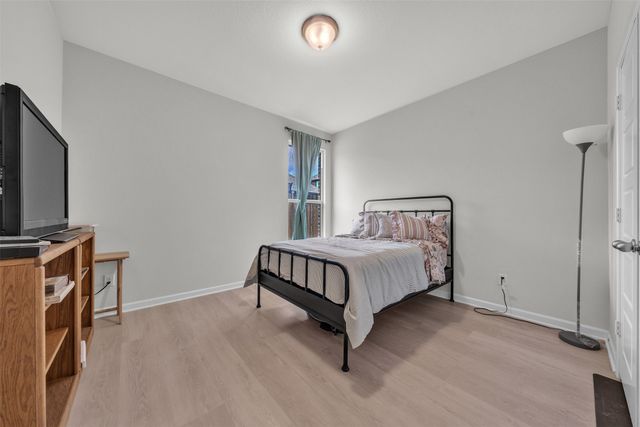 639 Congressional Avenue, Red Oak, TX 75154
