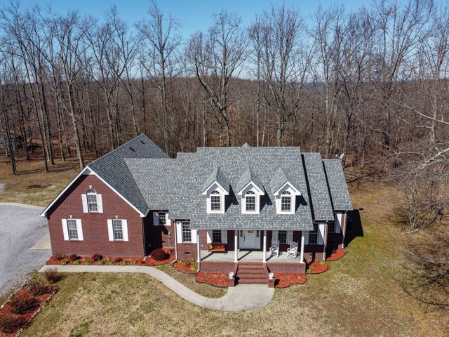 420 Shangri La, Woodbury, TN 37190