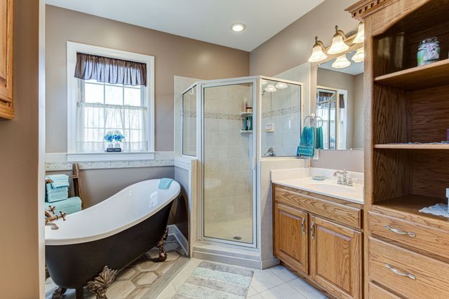 420 Shangri La, Woodbury, TN 37190