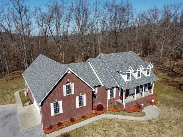 420 Shangri La, Woodbury, TN 37190