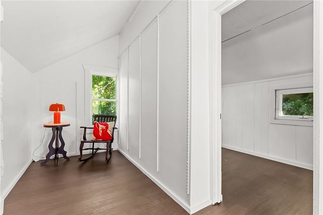 31 Blanding Avenue, Barrington, RI 02806