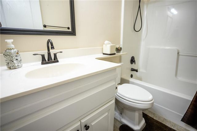 825 Harvest Lane, Monroe, GA 30655
