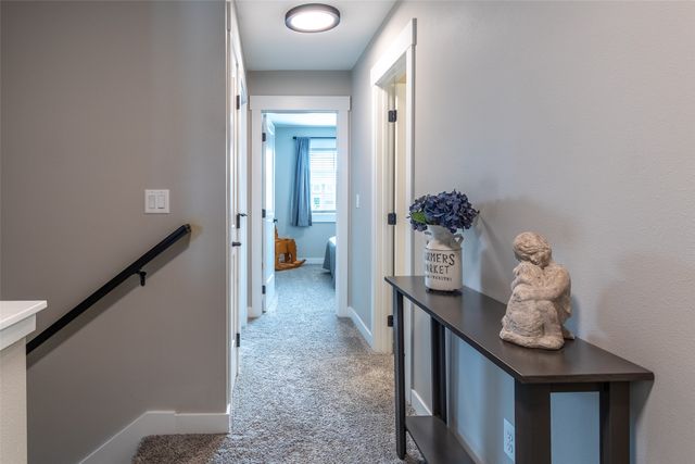 2602 E 48th Street, Des Moines, IA 50317