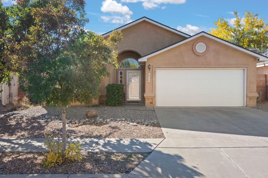 10263 COUNTRY MEADOWS Drive NW, Albuquerque, NM 87114