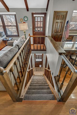 2224 SW Alameda CT, Topeka, KS 66614