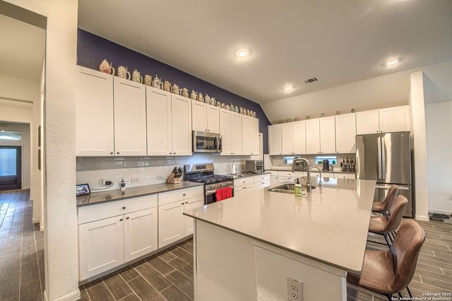 6037 cerulean, Bulverde, TX 78163