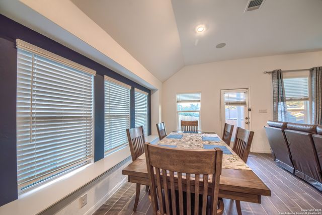 6037 cerulean, Bulverde, TX 78163