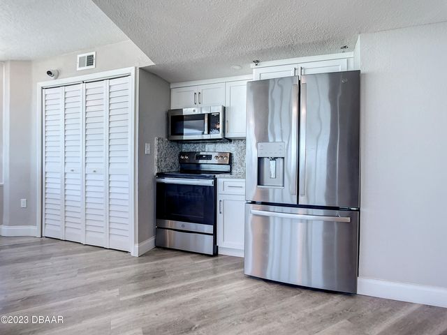 2625 S Atlantic Ave Apt 7SW, Daytona Beach Shores, FL 32118