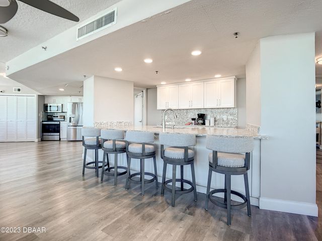 2625 S Atlantic Ave Apt 7SW, Daytona Beach Shores, FL 32118