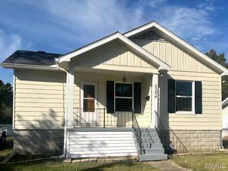 2204 N Rodgers Avenue, Alton, IL 62002
