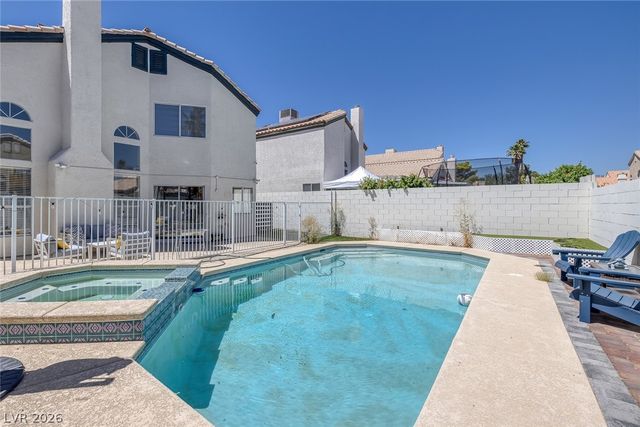 8208 Ogee Drive, Las Vegas, NV 89145