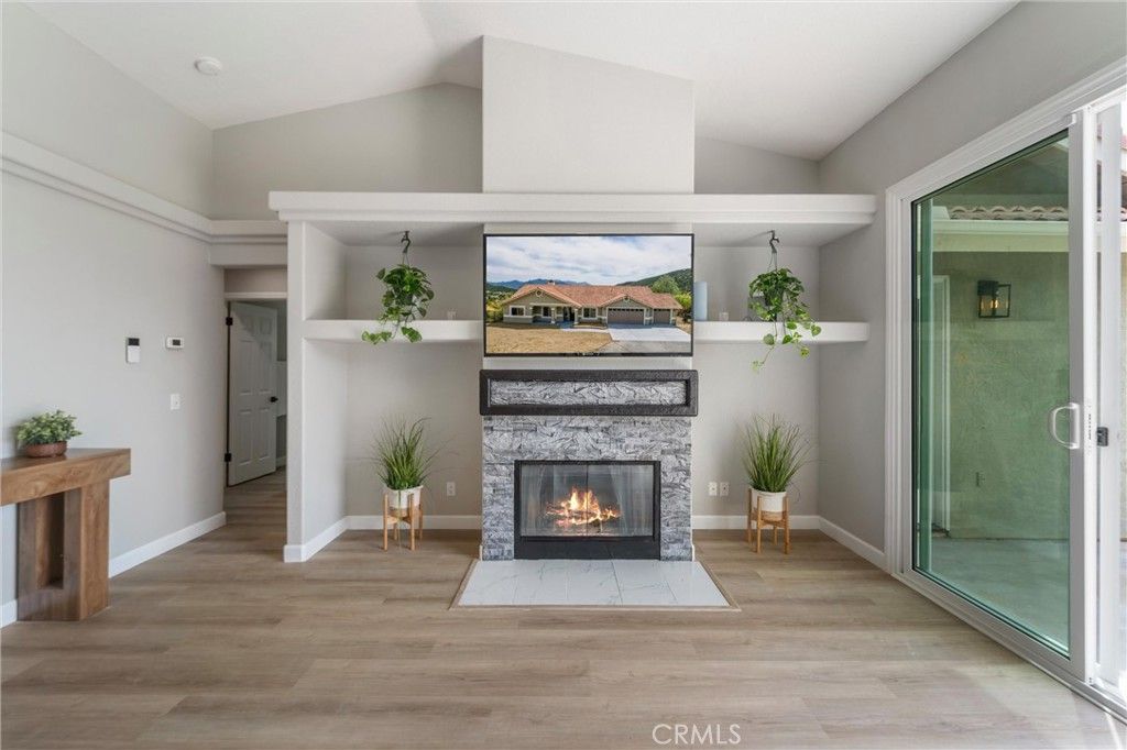 Image 10 of property listing at 23164 Vista Ramona, Ramona, CA 92065