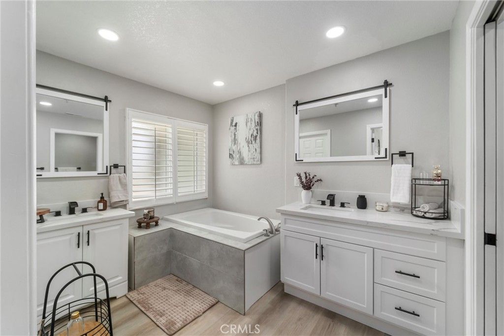 Image 28 of property listing at 23164 Vista Ramona, Ramona, CA 92065