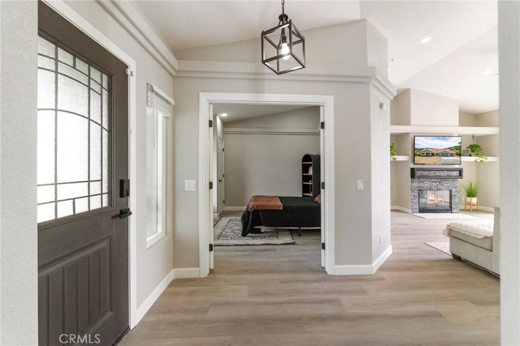 Image 8 of property listing at 23164 Vista Ramona, Ramona, CA 92065