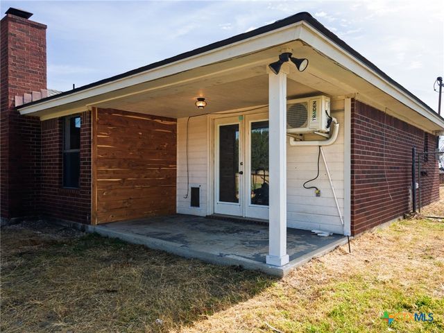 554 County Road 4707, Kempner, TX 76539