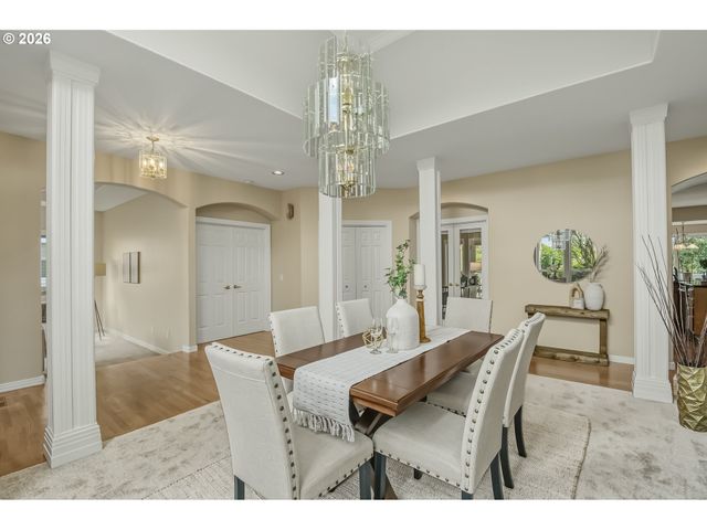 11770 Sw ASPEN RIDGE Dr, Tigard, OR 97224