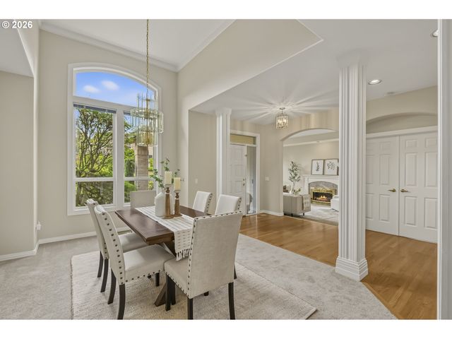 11770 Sw ASPEN RIDGE Dr, Tigard, OR 97224