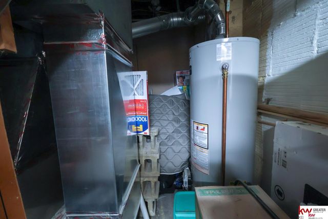 978 S 50th Street, Omaha, NE 68106