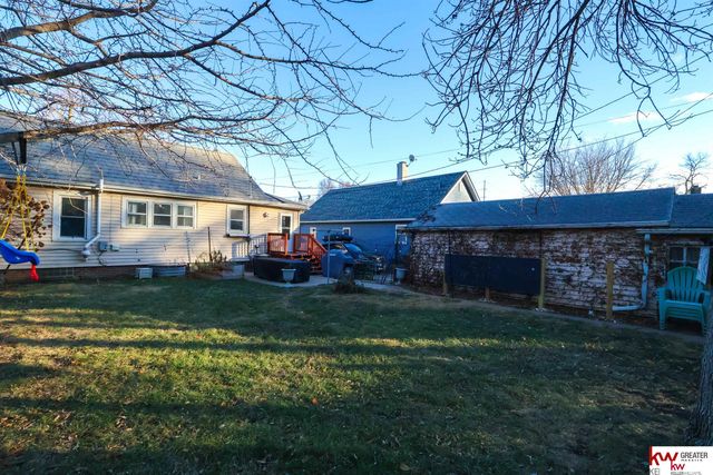 978 S 50th Street, Omaha, NE 68106