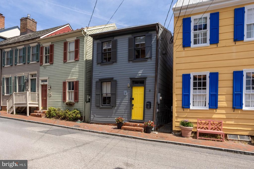 32 CORNHILL ST, Annapolis, MD 21401