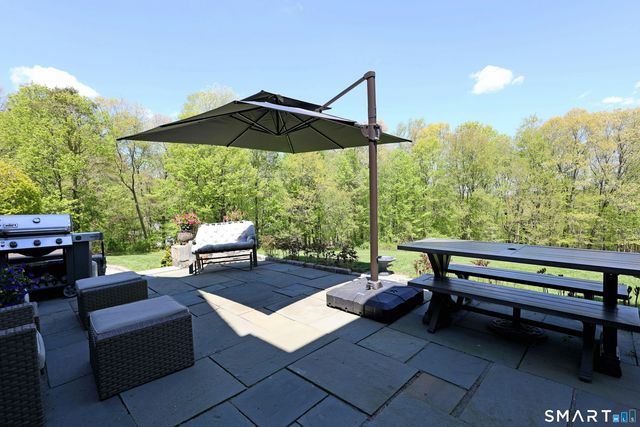 68 Bloomer Road, Ridgefield, CT 06877