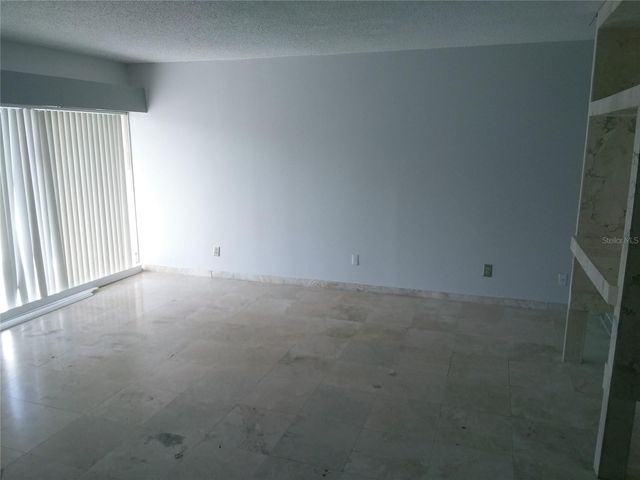 4209 FOGCUTTER COURT 4209, Tampa, FL 33615