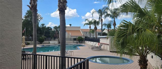4209 FOGCUTTER COURT 4209, Tampa, FL 33615