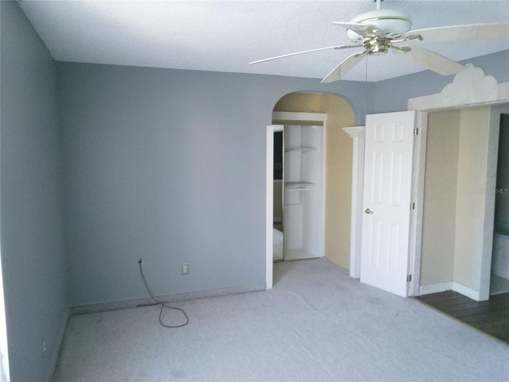 Image 16 of property listing at 4209 FOGCUTTER COURT 4209, Tampa, FL 33615