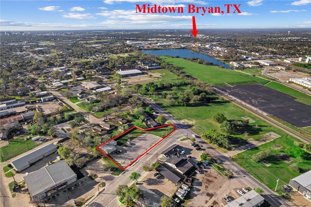 1205 South Coulter Drive, Bryan, TX 77803 — exterior