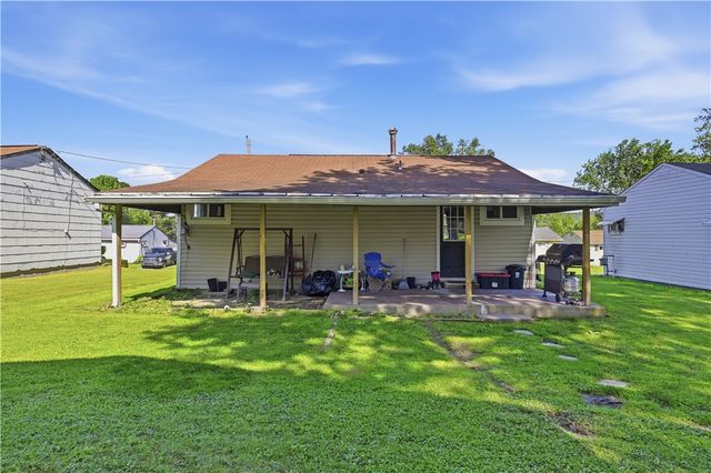 3712 3rd Avenue, Koppel, PA 16136