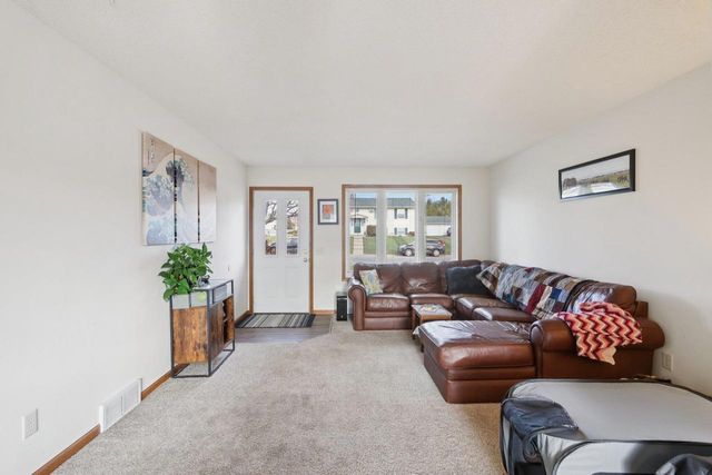 211-213 W Garfield Street, Mount Horeb, WI 53572