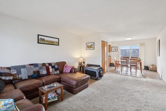 211-213 W Garfield Street, Mount Horeb, WI 53572