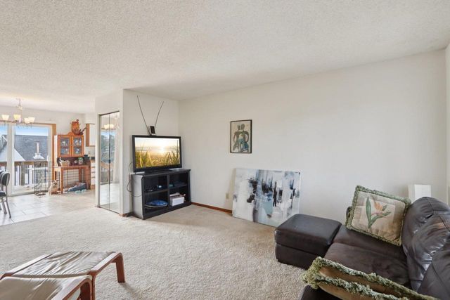 211-213 W Garfield Street, Mount Horeb, WI 53572