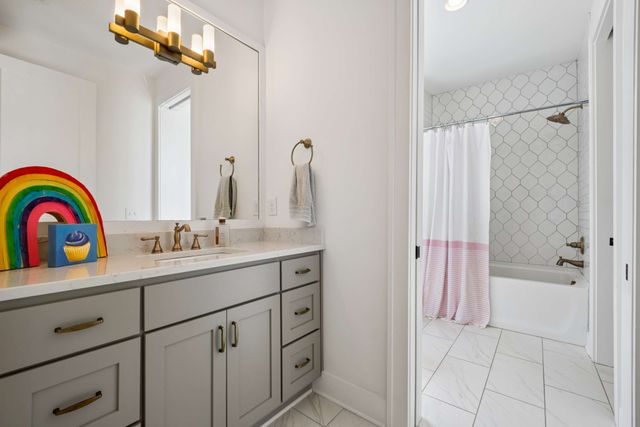 1000 Draughon Ave, Nashville, TN 37204