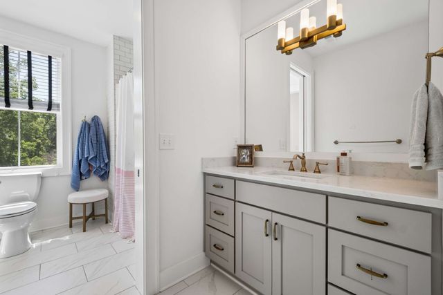 1000 Draughon Ave, Nashville, TN 37204