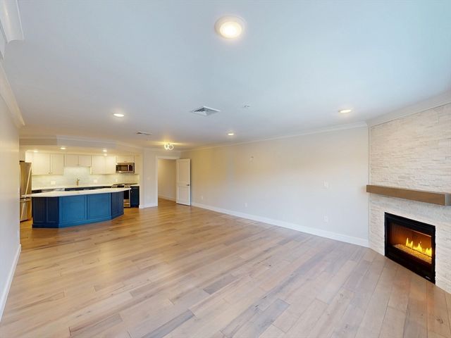 269 Main St 4001, Reading, MA 01867