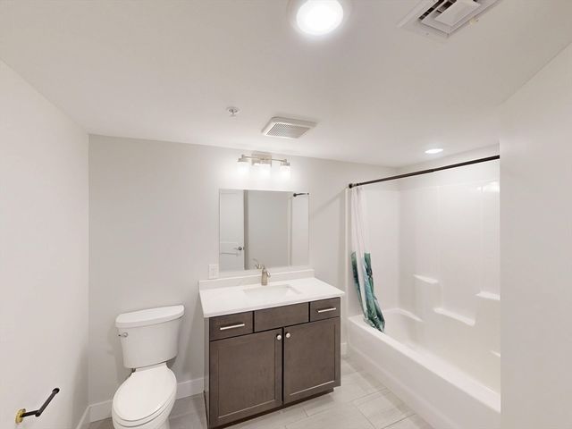 269 Main St 4001, Reading, MA 01867