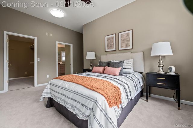 915 E 6th Street, Royal Oak, MI 48067