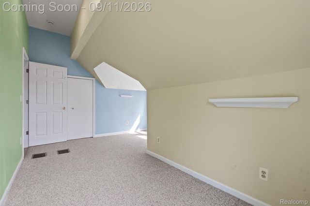 915 E 6th Street, Royal Oak, MI 48067
