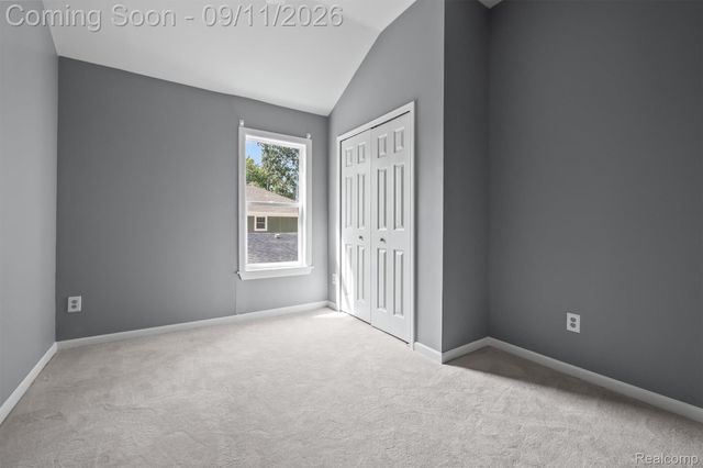 915 E 6th Street, Royal Oak, MI 48067
