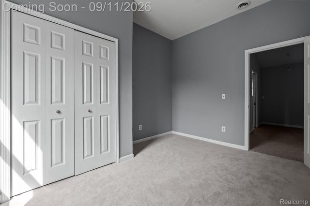 915 E 6th Street, Royal Oak, MI 48067